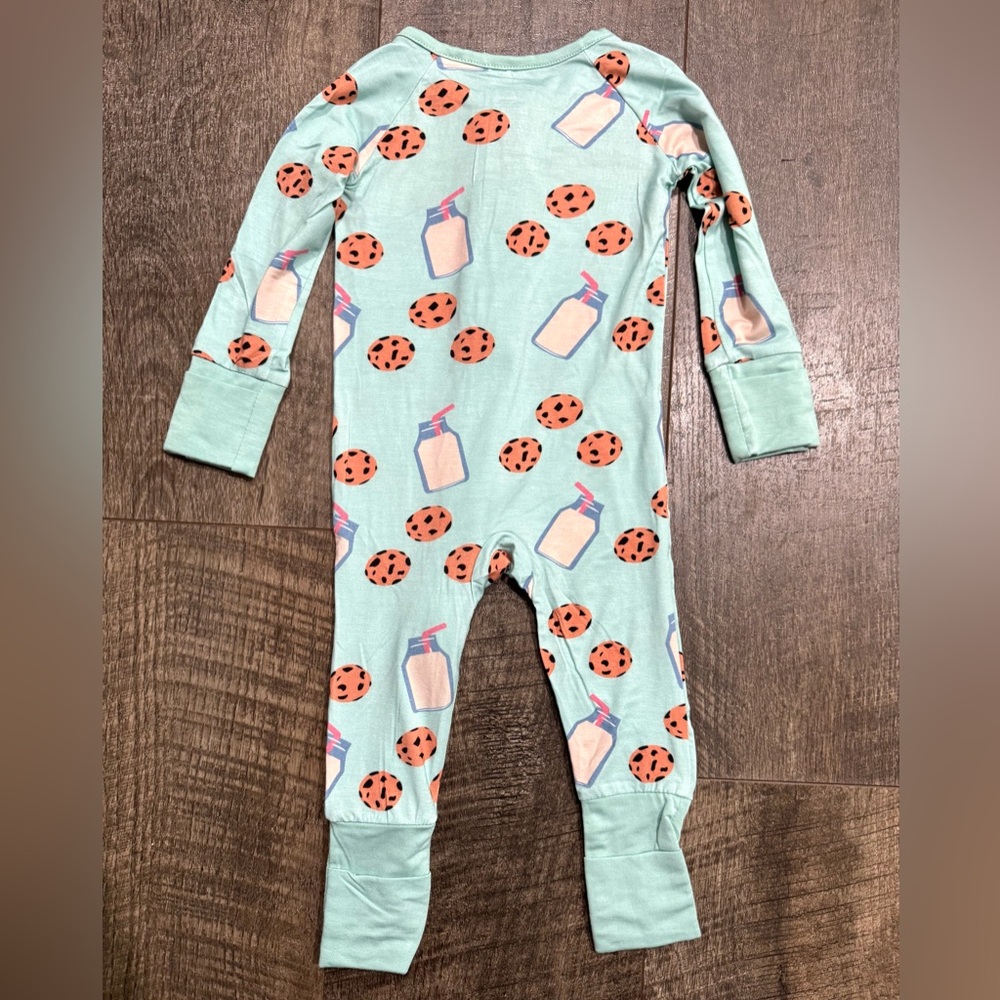Bamboo Pajamas Milk and Cookies Print 3-6m - Picture 3 of 3
